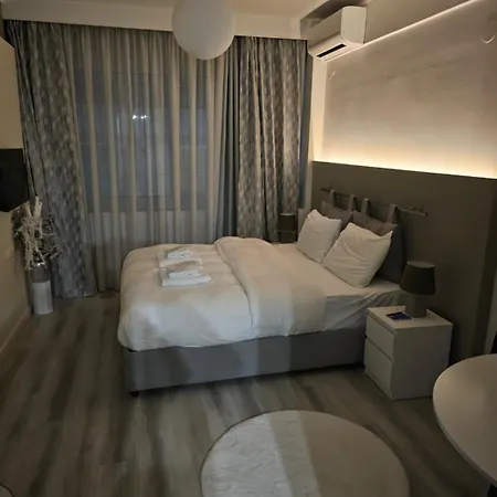 Trisap Luxury T